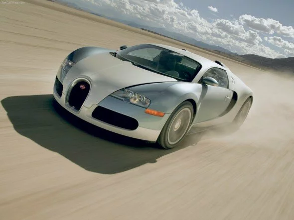 Bugatti-Veyron-(2005)-1