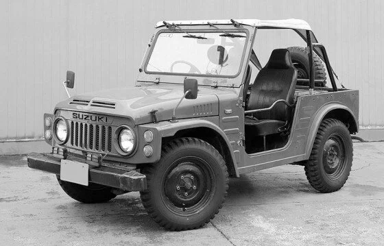 Suzuki Jimny 1987 1 560x359 Suzuki Jimny (1987)